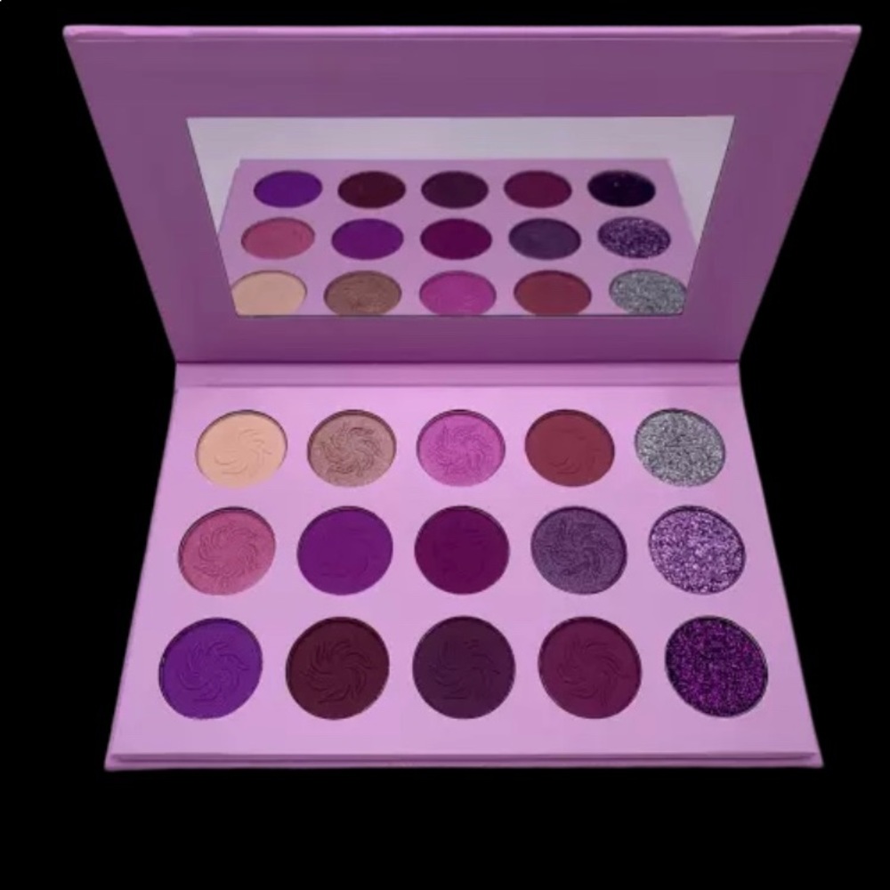 Eyeshadow palette